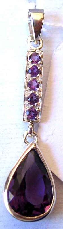 Beautiful-925 Sterling Silver  and  Genuine Amethysts  Pendant