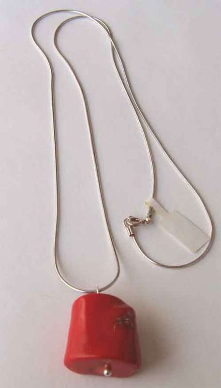 Lovely  -Sterling Silver Chain 60 cm long & Genuine Coral on.