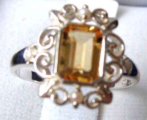 Pretty Sterling Silver  Citrine and Pearls Ring