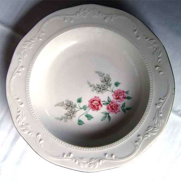 Vintage 6 pieces Huguenot Royale Bon China Plate