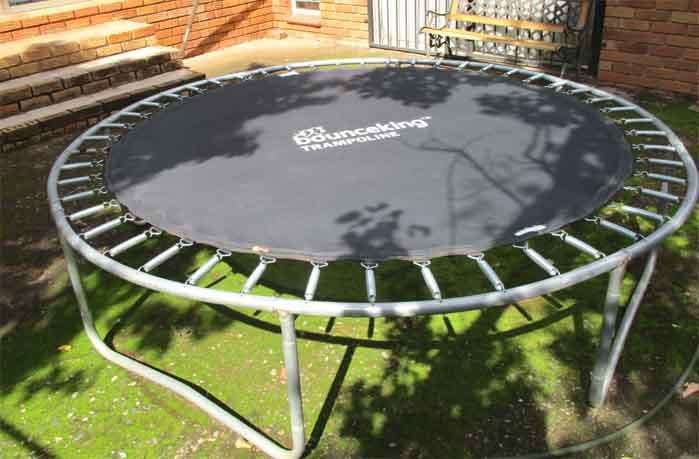 Bounceking TM Trampoline - 2.40 m