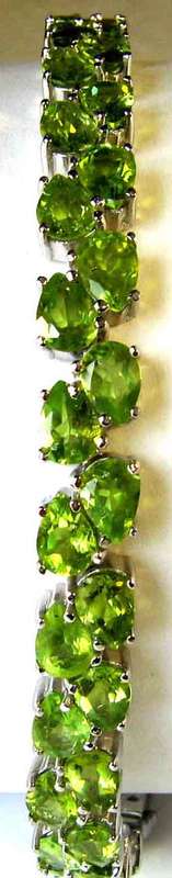 Lovely Sterling Silver and Genuine Peridots Bracelet.