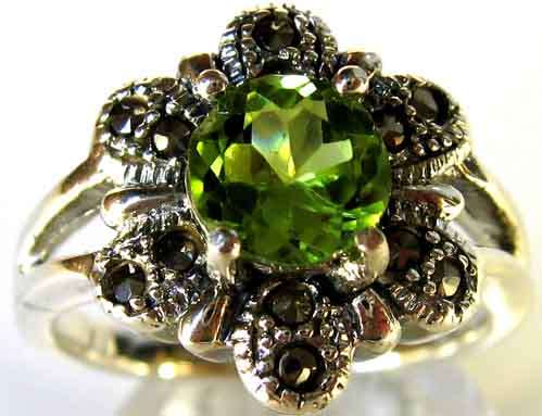 Solid Sterling Silver Marcasite and Peridot " Flower " Ring.