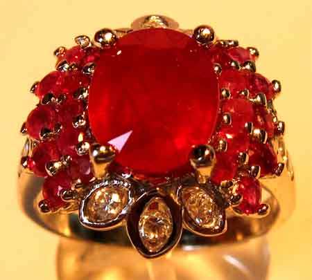 Exquisite Sterling Silver and Genuine Rubies Ring.