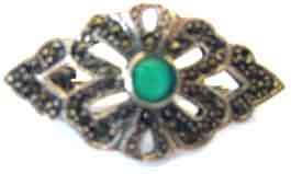 Beautiful, Sterling Silver, Marcasite and Green Agate Brooch.