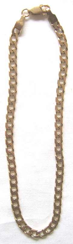 Beautiful , 9 K Gold Chain/ Necklace , 19.58 grams