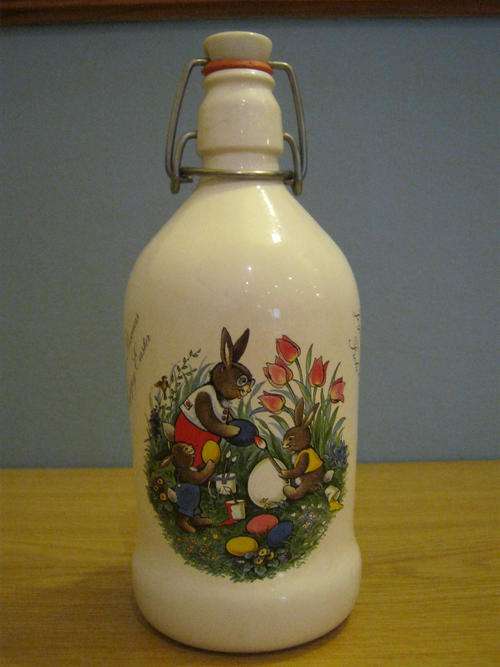 Franz-Joseph Sailer 0,5 l porcelain beer bottle - special Easter release : RARE