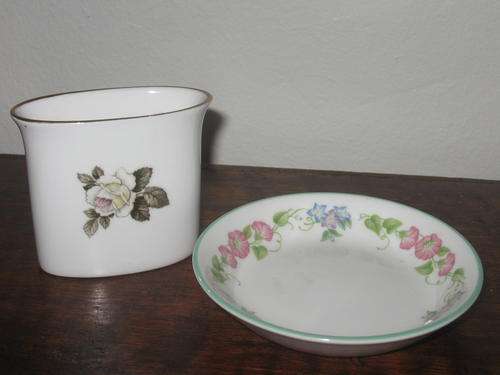 Royal Worcester Bone China delicate vase and beautiful plate - unique & rare!