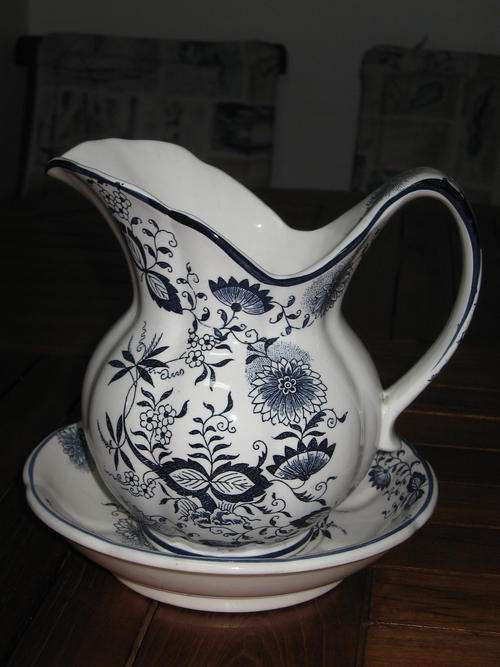 Matching Blue and White Jug and Bowl with a "Delft look" - a 'MUST HAVE!"