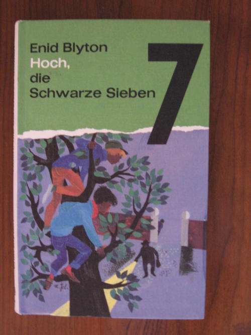 German Enid Blyton Book - Hock, die Schwarze Sieben  (English title - Three Cheers Secret Seven)