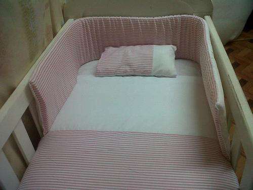 SALE !!!------>  6 PIECE  COT SET