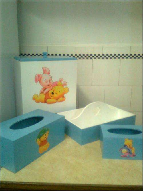 BLUE WINNIE THE POOH NURSERY ACC SET OF 4