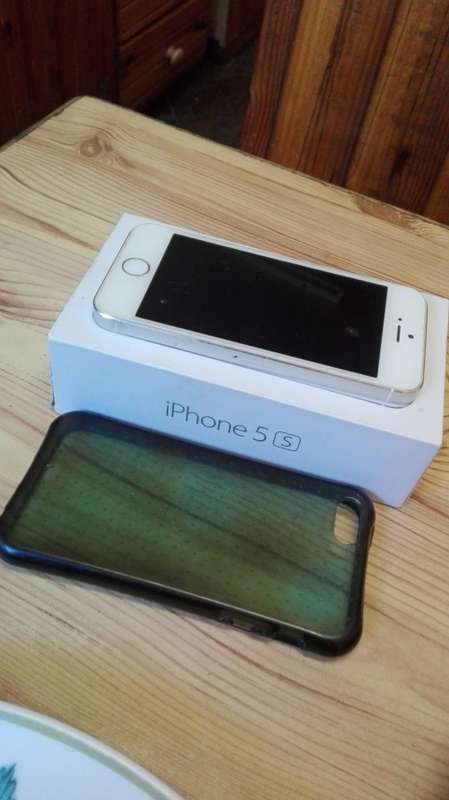 Silver Iphone 5s