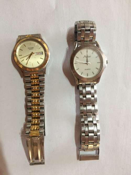 2 Old watches! Quarts and Avant!