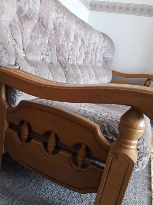 4 Piece Couch set in good condition. 2x1 seater,1x2 seater,1x 3 seater