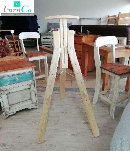 Large Easel