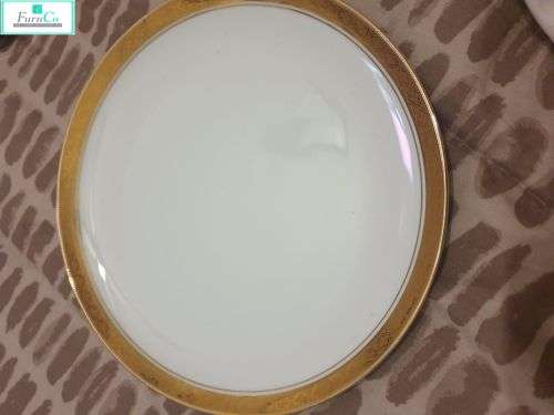 Presidential Collection Dinner Set 'Ref in Gold' by Gary Barr