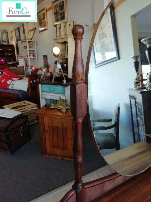 Black Wood fechter's Dressing Table