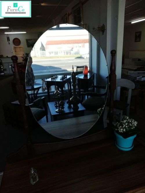 Black Wood fechter's Dressing Table
