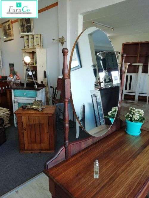 Black Wood fechter's Dressing Table