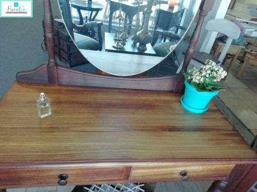 Black Wood fechter's Dressing Table