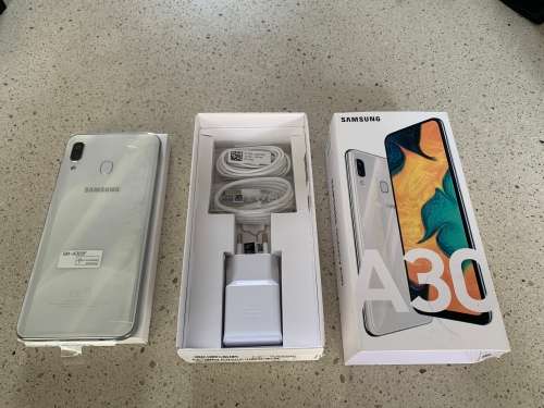 Samsung Galaxy A30 New, never been used