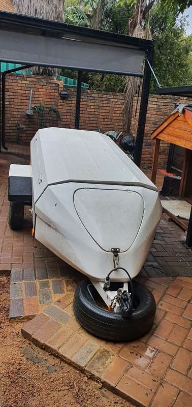 Glider trailer