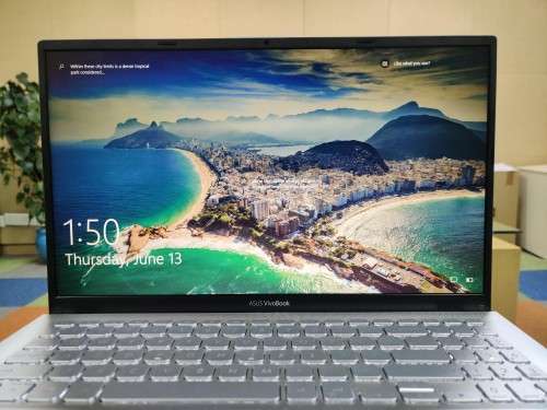 LATEST LIKE NEW ASUS 15` FHD i5 10th GEN Quad-Core | 8 GB RAM | 256 GB SSD