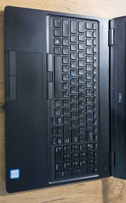 PREMIUM DELL LATITUDE 5580 15.6` FHD Intel® Core i5 7300U | 8GB RAM | 256 GB SSD