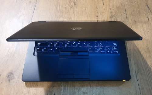 PREMIUM DELL LATITUDE 5480 Intel® Core i5 6300U | 8GB RAM | 256 GB SSD