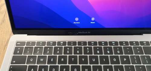 MACBOOK AIR 2019 TOUCH ID 13` RETINA Intel® Core i5 8210Y (1.6 GHz, 3.6 GHz) | 8GB Ram | 128 GB SSD