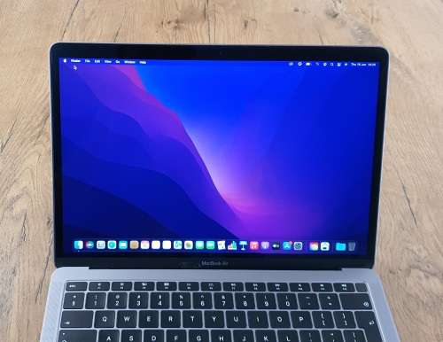 MACBOOK AIR 2019 TOUCH ID 13` RETINA Intel® Core i5 8210Y (1.6 GHz, 3.6 GHz) | 8GB Ram | 128 GB SSD