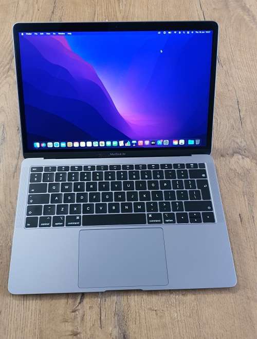 MACBOOK AIR 2019 TOUCH ID 13` RETINA Intel® Core i5 8210Y (1.6 GHz, 3.6 GHz) | 8GB Ram | 128 GB SSD