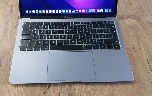 MACBOOK AIR 2019 TOUCH ID 13` RETINA Intel® Core i5 8210Y (1.6 GHz, 3.6 GHz) | 8GB Ram | 128 GB SSD