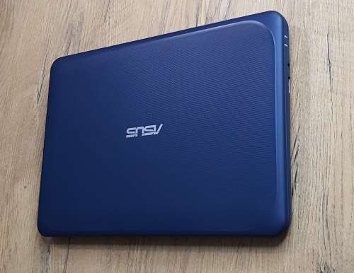 LATEST ASUS W202N Intel® Celeron® N3350 Dual-Core | 4 GB RAM | 64 GB SSD