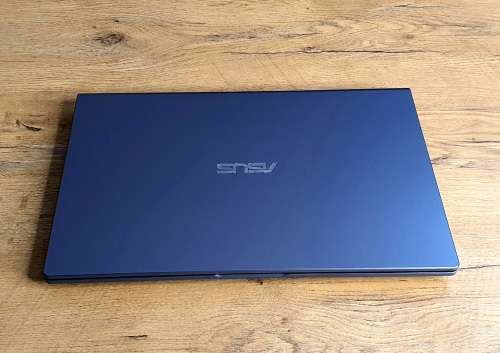 LATEST LIKE NEW ASUS 14` Intel® Core i3 10th Gen | 8GB RAM | 256 GB SSD