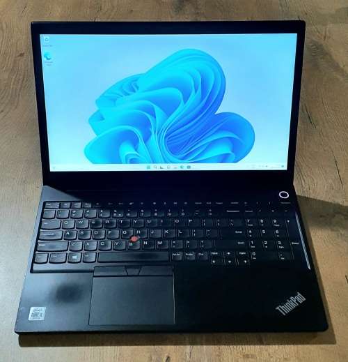 ***MONSTER SPECS*** LENOVO THINKPAD E15 Intel® Core i5 10th Gen | 8GB RAM | 512 GB SSD