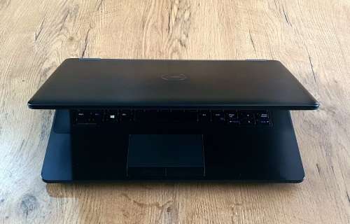 PREMIUM DELL LATITUDE 5470 Intel® Core i5 6300U | 8GB RAM | 256 GB SSD