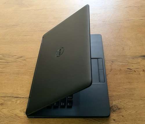 ***NEW CONDITION** DELL LATITUDE 7470 FHD Intel® Core i5 | 8GB RAM | 256GB SSD