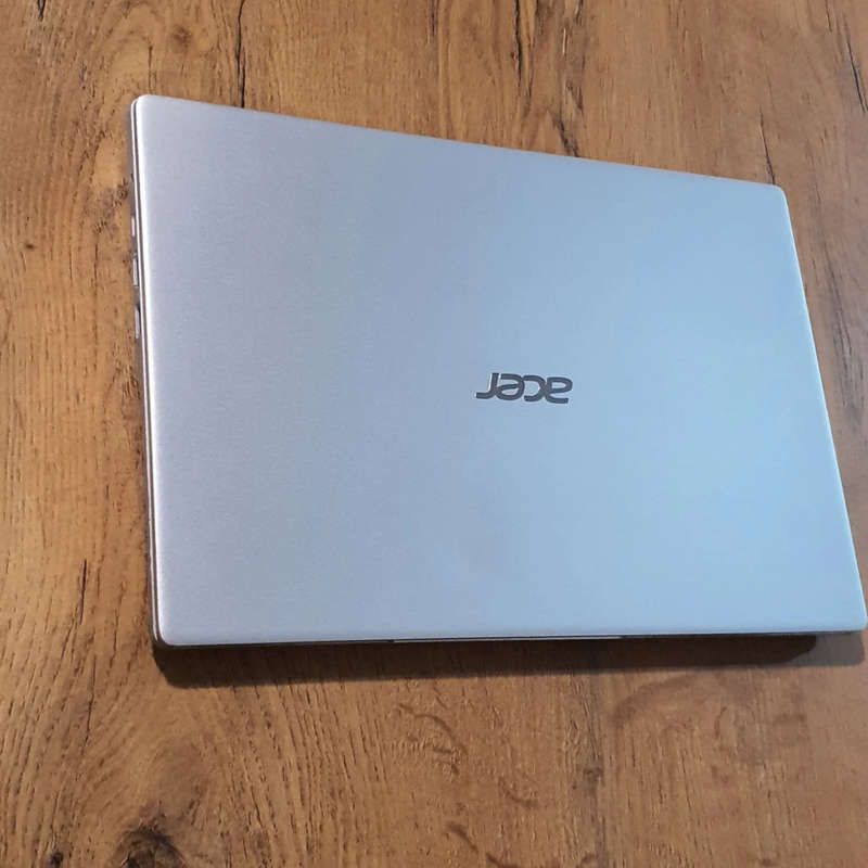 PREMIUM ACER SWIFT 3 14`FHD AMD Ryzen 5 4500U| | FINGERPRINT | 8GB RAM | 512 GB SSD