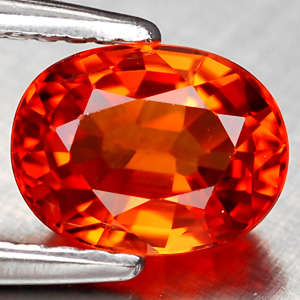 1.95 CT. GRAND OVAL PADPARADSCHA NATURAL SAPPHIRE