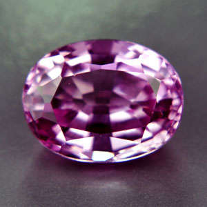 3.20ct. AMAZING SWISS PINK  SAPPHIRE OVAL LOOSE GEMSTONE