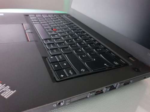Lenovo Thinkpad T460 i5-6300U 8GB RAM 240GB SSD 14`. Mainboard failed.