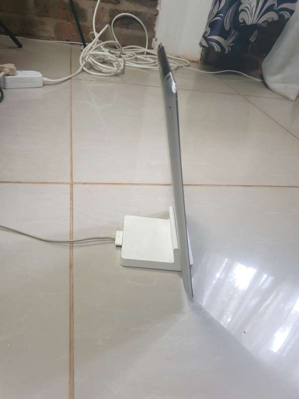 Apple iPad 2 Wi-Fi + 3G