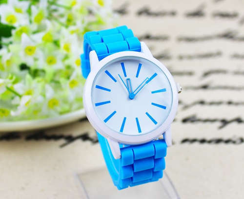 Trendy Silicone Wristwatch - Sky blue