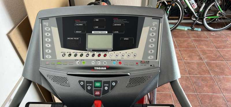 Trojan 600 Treadmill (150kg Limit)
