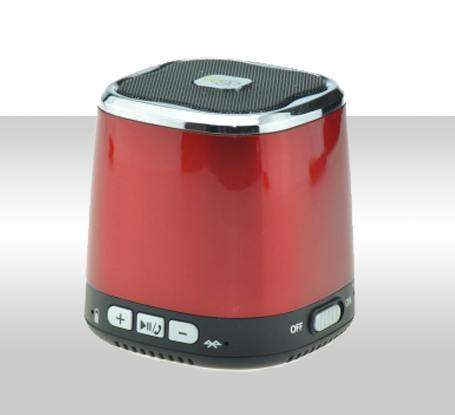 Bluetooth Speaker with FM radio, memory card slot, for cellphone, mp3, tablet, ipod, iphone, etc.