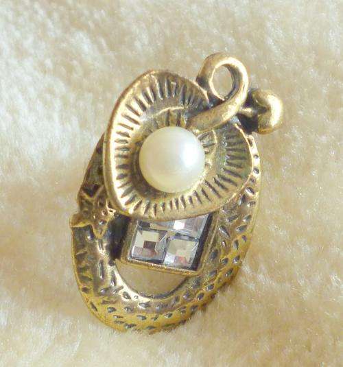antique diamante ring - adjustable band