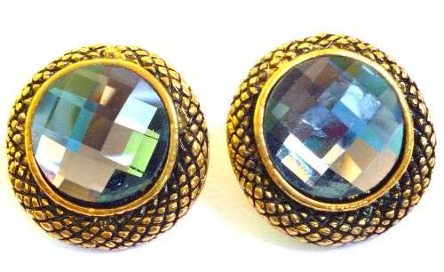 Antique Self Print Earrings with a stunning Stone - 24mm X 24mm