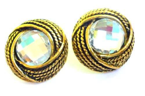 Antique Self Print Earrings with a stunning Stone - 20mm X 20mm